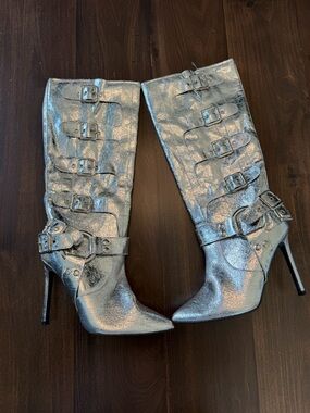 Wild Diva Metallic Silver Knee High Buckle Stiletto Boots